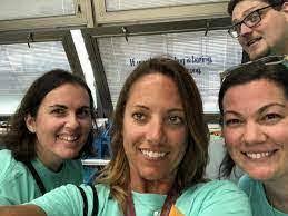 Jill Foret's Instagram, Twitter & Facebook