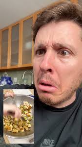 Kim Ringer's Instagram, Twitter & Facebook