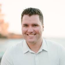 Robin Karnes's Instagram, Twitter & Facebook