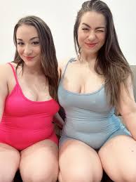 chillin with this babe all day ☀️☀️