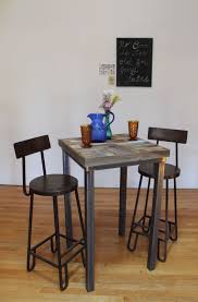 Reclaimed Pallet And Barn Wood Pub Bistro Kitchen End Table In 2020 Pub Table Bistro Kitchen Furniture