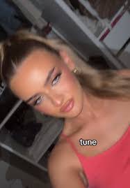 Leah Correa's Instagram, Twitter & Facebook