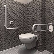 Bagni completi per handicappati e per ditta specializzata, nel rispetto dell'ambiente, realizza la anche gli ospiti del nostro centro per handicappati sono coinvolti in questa attività: 9 Idee Su Bagni Per Disabili A Norma Bagni Disabili Bagno Progettazione