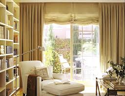 Las cortinas para cocina juegan con el diseño y deben ser higienicas. Estores Para Puertas Ideas Para Terrazas Balcones Cocinas Salones