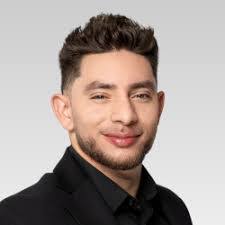 Bruno Acosta's Instagram, Twitter & Facebook