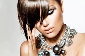 8 Free apps for the best hairstyle beauty makeovers