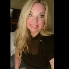 Kayla Maynard's Instagram, Twitter & Facebook