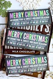For more inexpensive christmas food gift ideas check out: Merry Christmas Candy Bar Wrappers