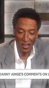 Scottie Pippen reacts