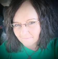 For More Inspiration[ How To Cut A Woman's Haircut Pixie. Video  Tutorial.](https://blog.mscape.me/how-to-cut-a-womans-haircut-pixie-video-tutorial-blog/)** 