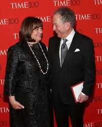 Add the macaroni and cook according to the directions on the package, 6 to 8 minutes. Ina Garten Said Jeffrey Gave Her The Best Career Advice