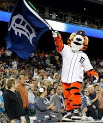 Pin By Graycie Ruttkofsky On Sports Detroit Tigers Baseball Detroit Tigers Detroit Baseball