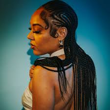 Swipe & Experience The Curl Code 🥰🌸 BOOK ME🎯 • • Book your brand shoot  with Amani Nichae NOW📸 #explore #hair #lexington #lexingtonkentucky #locs  #braids