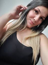 Igualmente para ti mi princesa hermosa 🌹 no te imaginas lo que me gustas  ♥️♥️ ojalá y te roben la cama, para que te vengas a dormir conmigo mi reina  🌹