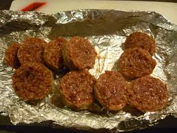 Il tessuto connettivo che è parte del macinato di carne di maiale. Come Cucinare Il Cotechino O Muset Che Dir Si Voglia 4 Baffi In Padella