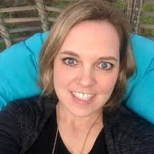 Holly Lannert (@HollyLannert)