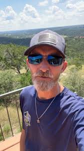 UCN Meteorologist Nick Mikulas has the Santa Tracker up and rolling until  this evening. We obviously want Santa to have his privacy when he's  delivering to the kids in America! Merry Christmas