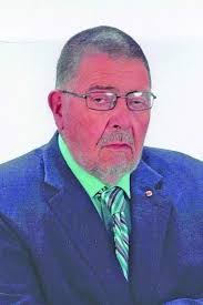 Amanda Blum's Instagram, Twitter & Facebook