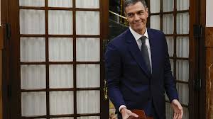 El editorial de Carlos Cuesta: Sánchez presume de economía en España  mientras no hay dinero para lo importante - esRadio