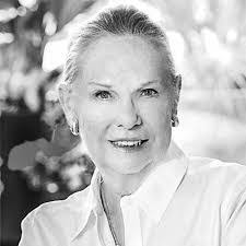 Sally Ewing's Instagram, Twitter & Facebook