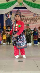 | pertandingan pakaian beragam.#54 peserta#naib juara#kemerdekaan#madle#. Pertandingan Pakaian Beragam Sekolah Kebangsaan Penghulu Ahmad