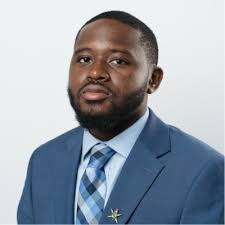 After rockin' the "Salt Shed" in Chicago, my children get together to  celebrate 10 years in the business for their older brother, Freddie Gibbs!  My three children are all smart, good looking,