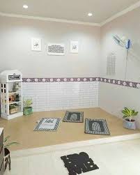 30 Praying Room Ideas To Bring Your Ramadan More Beautiful Home Entrance Decor Muslim Prayer Room Ideas Prayer Room