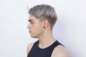 Potong rambut undercut dan pompadour. Gaya Rambut Undercut Pria Dan 40 Variasi Gaya Terpopulernya Di 2020