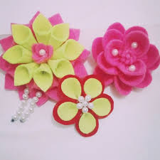Pipiflanel.com) diantara kerajinan tangan yang dapat di buat dari kain flanel yaitu boneka, dompet, sarung hape, makanan imitasi, gantungan kunci, bunga, bros, serta ada banyak lagi yang nantinya akan kita bahas juga. Jual Bros Bunga Cantik Dari Kain Flanel Di Lapak Ney Collection Bukalapak