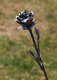 Topaz lt rose matte black matte copper matte gold matte rhodium matte rose gold matte silver mint montana blue mother of pearl multi mustard navy • style no : How To Make Metal Roses Ehow Metal Roses Metal Tree Wall Art Welding Art