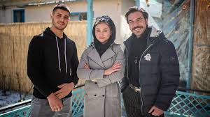 Der parlamentarier warnte, dass auch der bezirk nurgram in naher zukunft an die islamisten fallen könnte. Afghanistan Erste Modelagentur Kampft Gegen Vorurteile Stern De