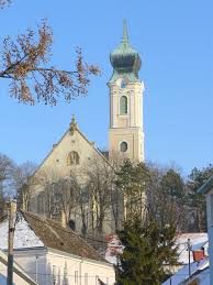 Werde auf der suche nach adressen und öffnungszeiten deiner händler in mistelbach und umgebung fündig. Mistelbach An Der Zaya Pfarrkirche Hl Martin Mistelbach Landschaftsbilder Landschaft Bilder
