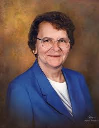 Lori Hunsinger's Instagram, Twitter & Facebook