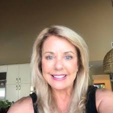 Penelope Long's Instagram, Twitter & Facebook