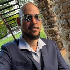 Can Logic figure out the key of a song without an external plugin?