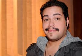 Tiago donato abravanel corte gomes (são paulo, 21 de outubro de 1987), é um ator, cantor, dublador, radialista, empresário e apresentador de televisão brasileiro. Tiago Abravanel E Sua Historia Famosos Cultura Mix