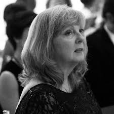 Joanna Walsh (@jocumiskey)