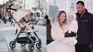 Twistshake aim to offer safe and user friendly products of modern design. Discover Twistshake Tour A Smooth Trendy Stroller Youtube