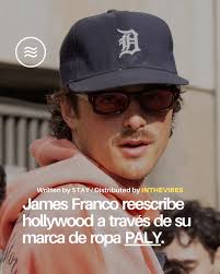En un Hollywood donde el brillo esconde sombras, PALY (@palyhollywood)  irrumpe con una estética que parece arrancada de un archivo secreto. James  Franco y Kyle Lindgren no quisieron una marca más de