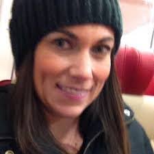 Lauri Engman's Instagram, Twitter & Facebook