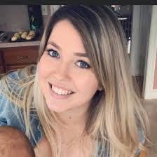 Jacqueline Casper's Instagram, Twitter & Facebook