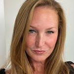 Maura Preston's Instagram, Twitter & Facebook