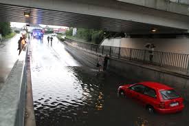 Besonders stark traf es die gemeinden im bezirk gmunden in der. Unwetter Feuerwehren Im Dauereinsatz Ooe Orf At