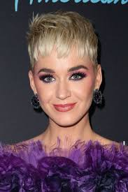 The singer looked stunning in her beautiful custom balmain dress and maintained the drama with a wet hair look. 60 Best Pixie Cuts Iconic Celebrity Pixie Hairstyles 2020