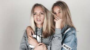 Im rahmen der ausbildung spielte lisa bitter in der spielzeit 2007/2008 am neuen theater halle unter anderem in den stücken das haus in montevideo und feuchtgebiete. Lisa Und Lena 13 Jahrige Zwillinge In 4 Monaten Zur Instagram Million Kollermedia At