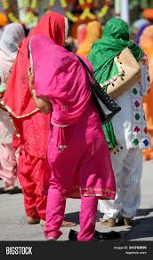 Most sikh weddings are great fun occasions and provided that you are properly prepared. Many Sikh Women Image Photo Free Trial Bigstock