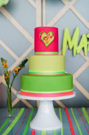 Neon Hochzeit Stuttgart Sweet Candy Table Hochzeitstorte Bunt Hochzeitstorte Weddingpilots Hochzeitstorte Susses Konditor