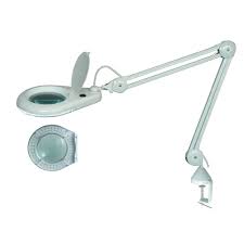 Lampa de birou nkl 022 de la home este un corp de iluminat ce detine structura metalica de culoare alba, echipat cu lupa, cu posibiliate de marire lampa nkll 022 se aseaza pe o suprafata plana, are inaltimea ajustabila si dimensiunile de 335 x 215 x 160 mm (inaltime x lungime x latime), iar abajurul. ØµØ±Ø§Ø¹ Ø«Ø¨Ø· ÙÙØ±Ø§Ø« Lampa Cu Lupa Cosmetica Ffigh Org
