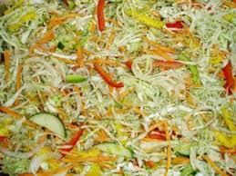 салат с курицей и корейской морковью и свежим огурцом Salat Pyatyorochka Salaty Eda Kulinariya Letnie Salaty