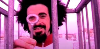 Caparezza ti sorrido mentre affogo. Caparezza Il Sogno Eretico 2011 Recensione